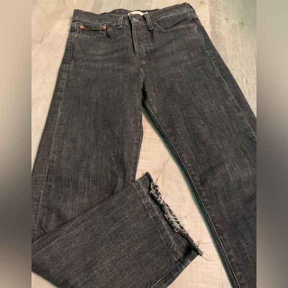 Levi’s Wedgie Straight Jeans - Size 27 - Picture 6 of 6
